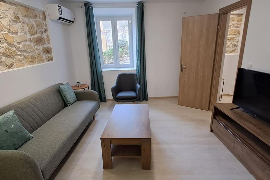 Skalinada Apartment Kampielo Corfu  Buitenkant foto